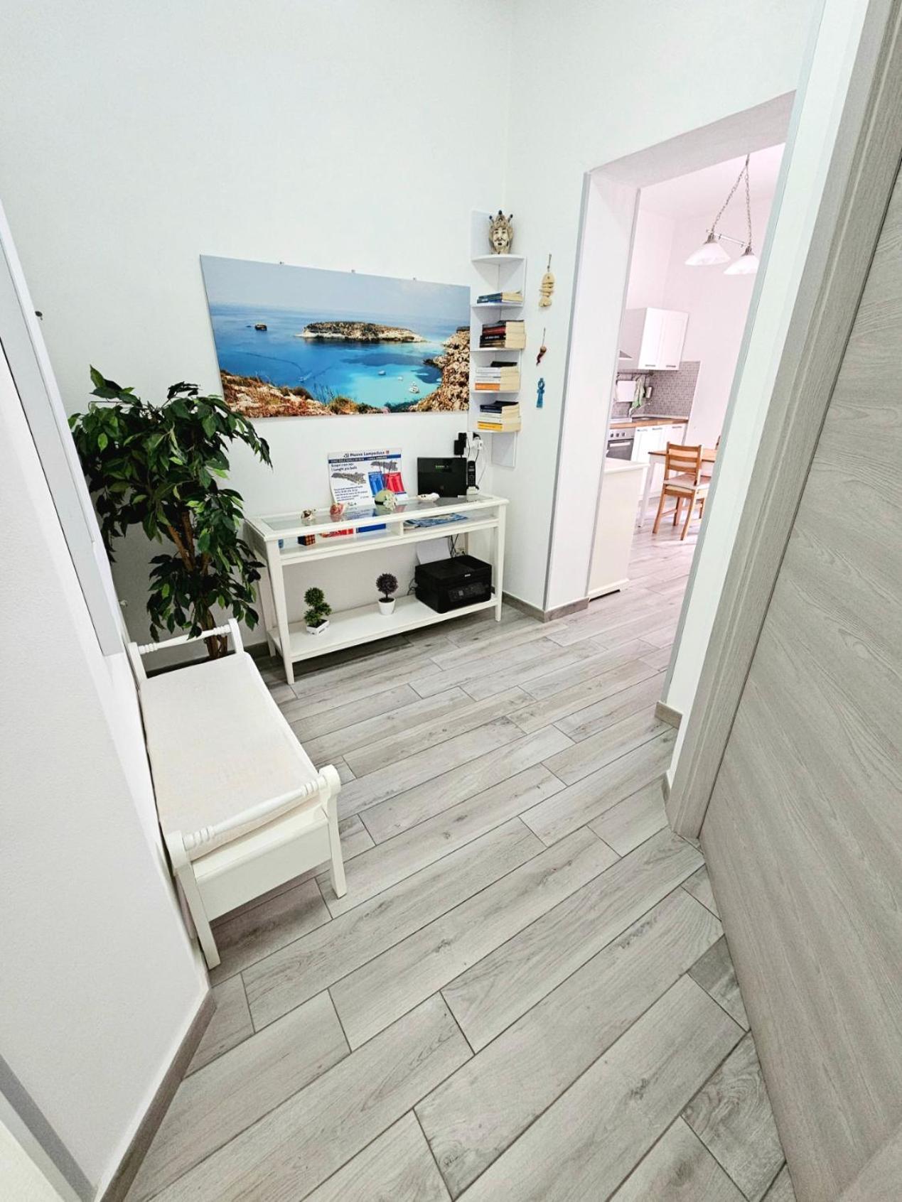 LMP Perla Del Sud - Guest House מראה חיצוני תמונה